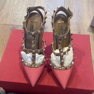 Preloved Valentino Pink Studded Women's Shoes